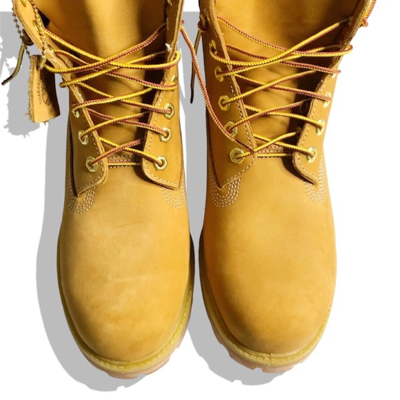 Urban Outfitters x Timberland Premium 6 Inch Waterproof Classic Work Boots - Picture 10 of 11